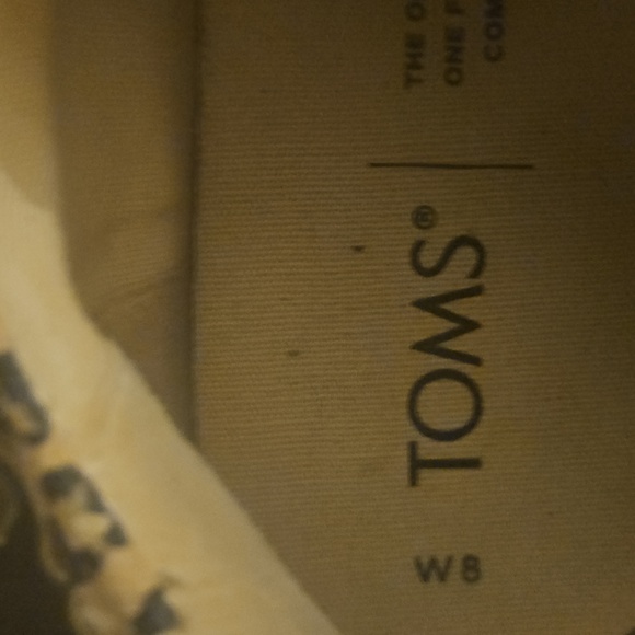 Toms Beige Leopard Espadrille Sneakers - Picture 2 of 4